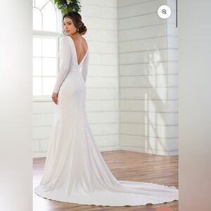 Essence of Australia wedding gown D2972